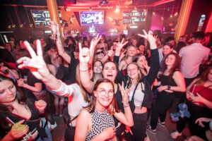 Stylish ladies exploring fashion boutiques in Zwickau."